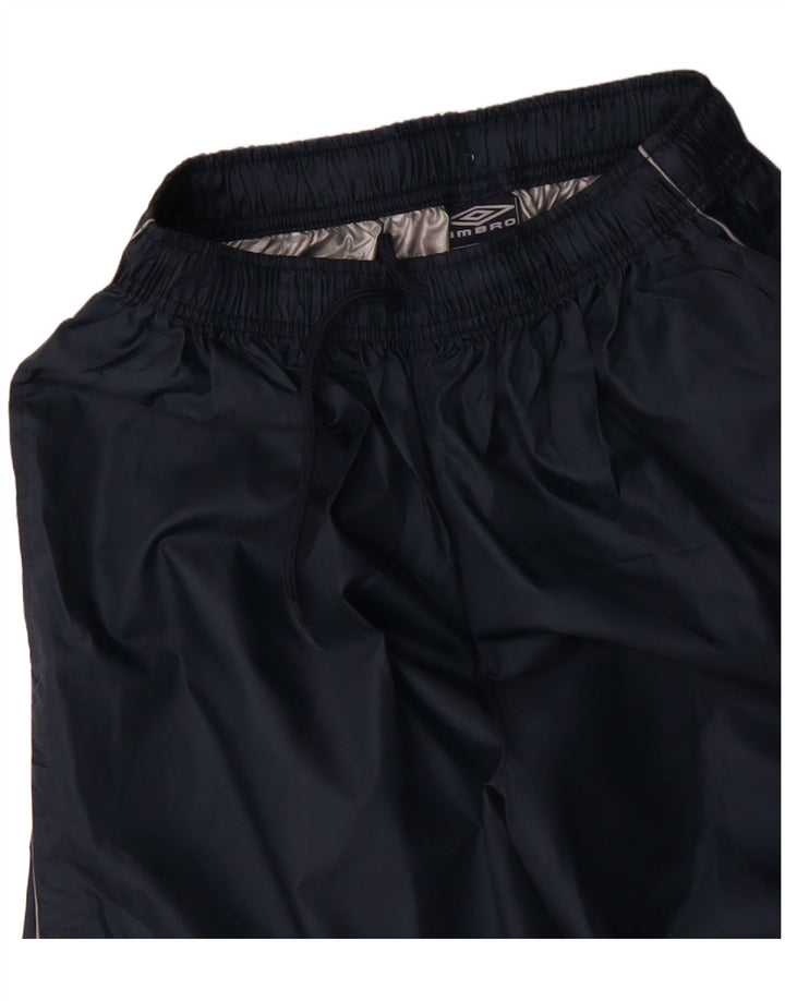 UMBRO muške grafičke trenirke srednje tamnoplave najlonske hlače