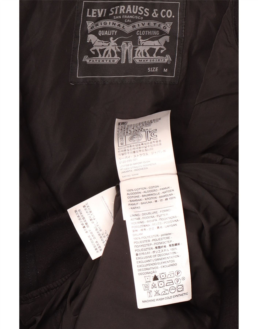 LEVI'S muška bomber jakna UK 38 srednje crni pamuk