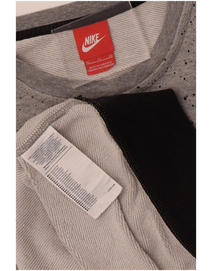 Nike muška majica s grafičkim motivima XL sivi pamuk u blokovima boja