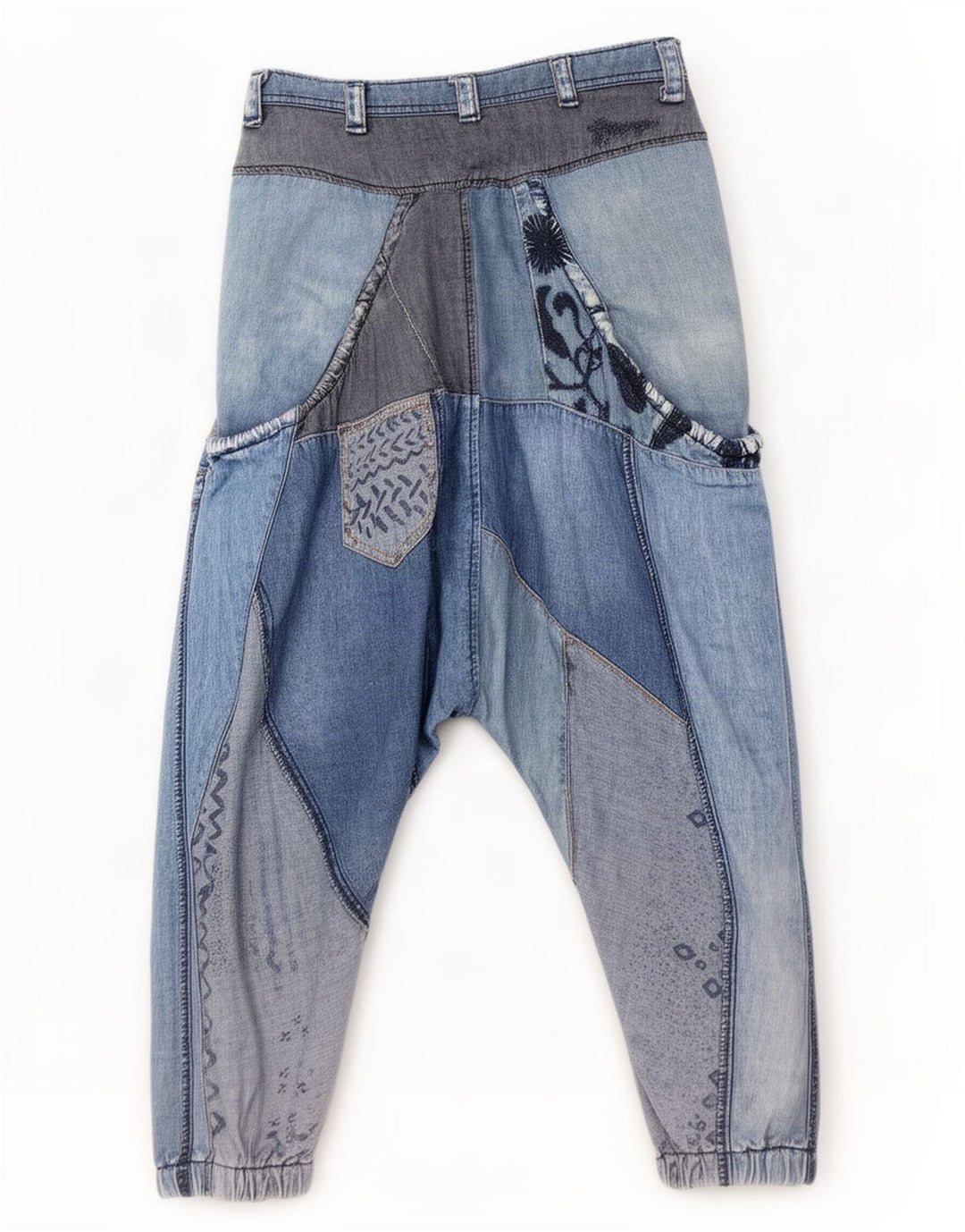 Desigual ženske harem traperice s kratkim preponama W30 L13 plavi patchwork pamuk