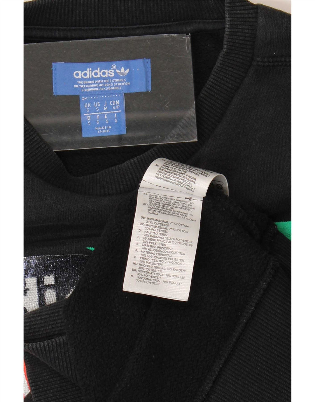 Adidas muška majica s grafičkim motivima, mali crni pamuk