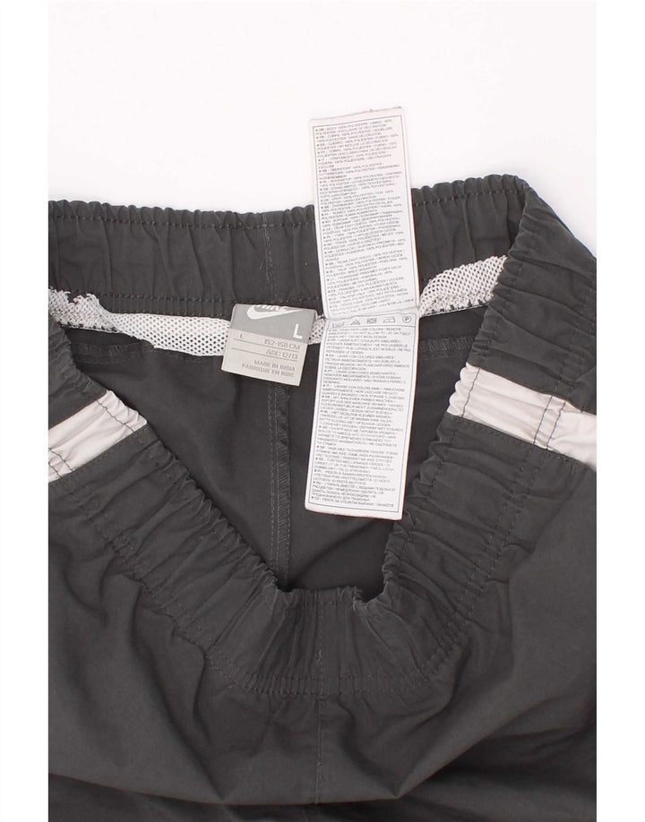Nike Boys Sport Shorts 12-13 Years Large Grey Colourblock Poliester