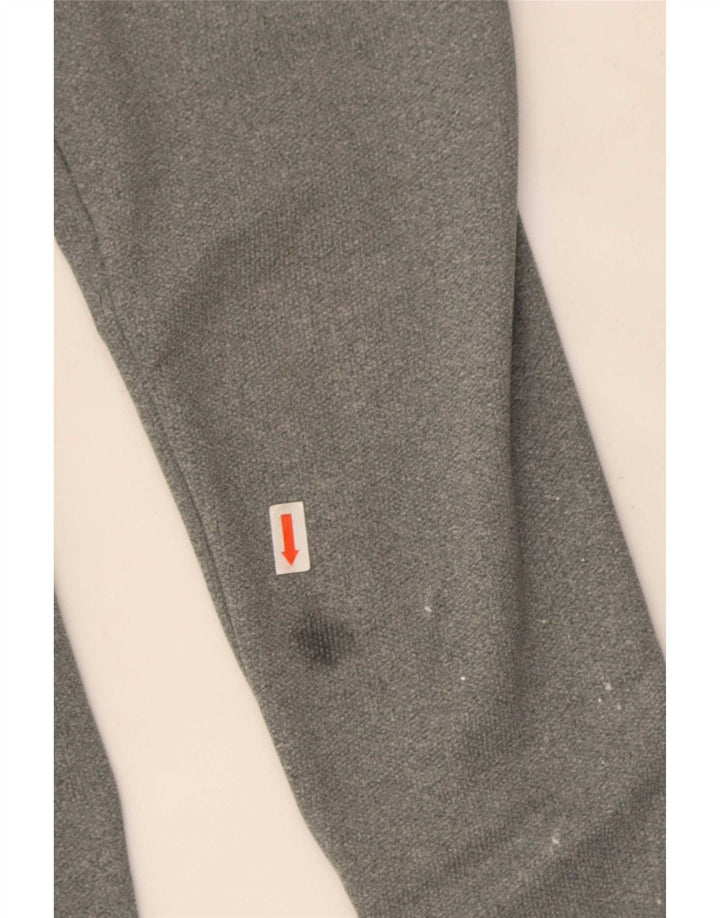 Nike Dri Fit majica s izrezom na patent i mali gornji dio trenirke od poliestera