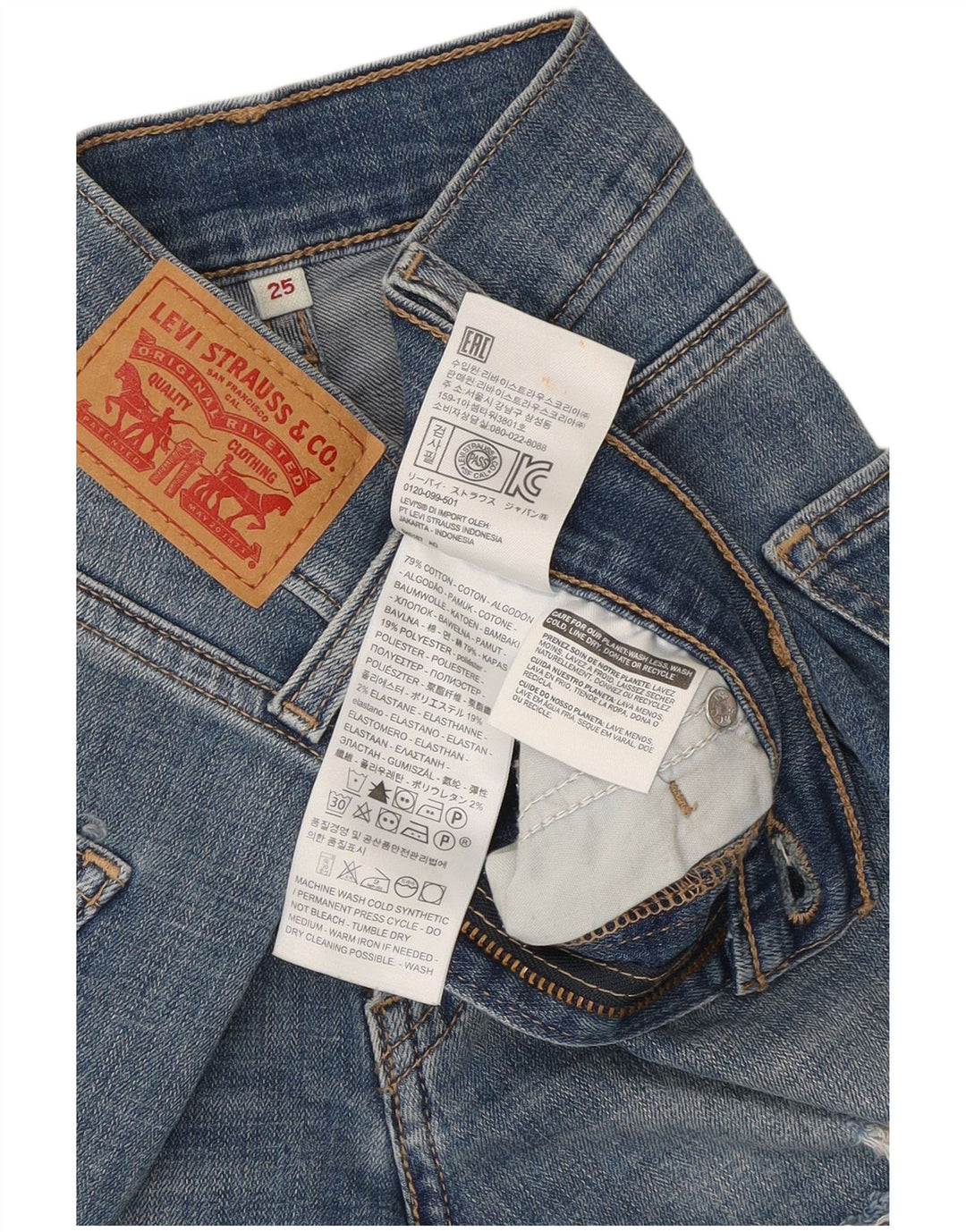 Levi's ženske kratke traper hlače s oštećenim izgledom W25 XS, plavi pamuk
