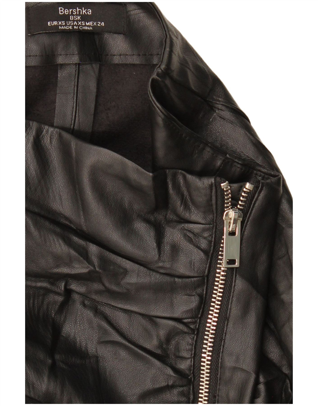 BERSHKA ženska mini kožna suknja XS W24 crna