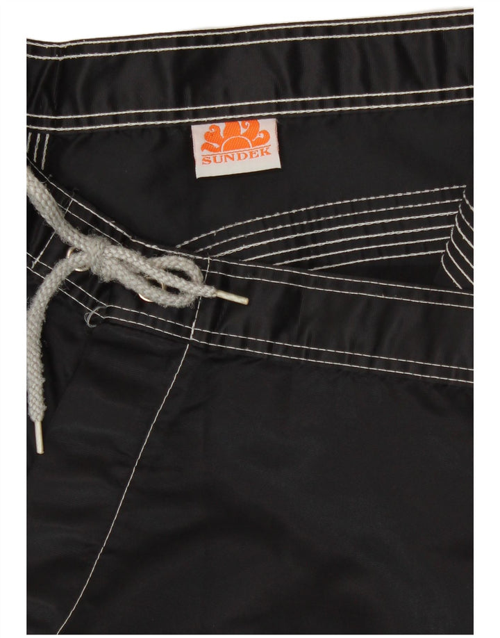 Sundek muške kratke hlače za kupanje srednje crne pruge za plažu