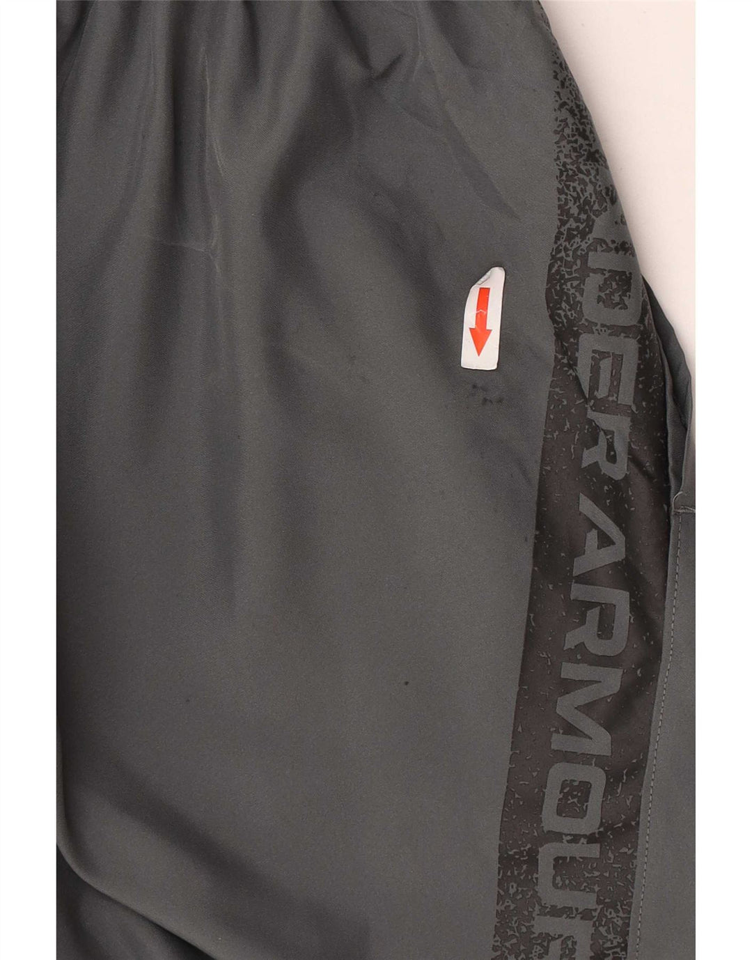 Under Armour muške sportske kratke hlače srednje sive boje od poliestera