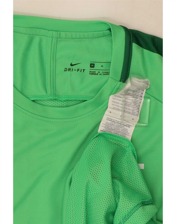 Nike Dri Fit Graphic T-Shirt majica srednje zelene boje, poliester