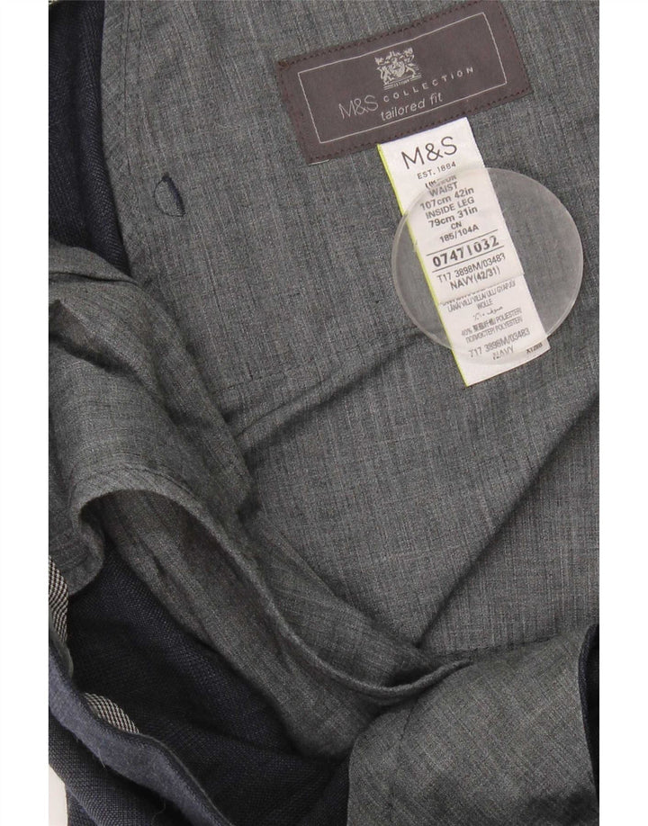 Marks & Spencer muške hlače kroja W42 L31 tamnoplavi karirani