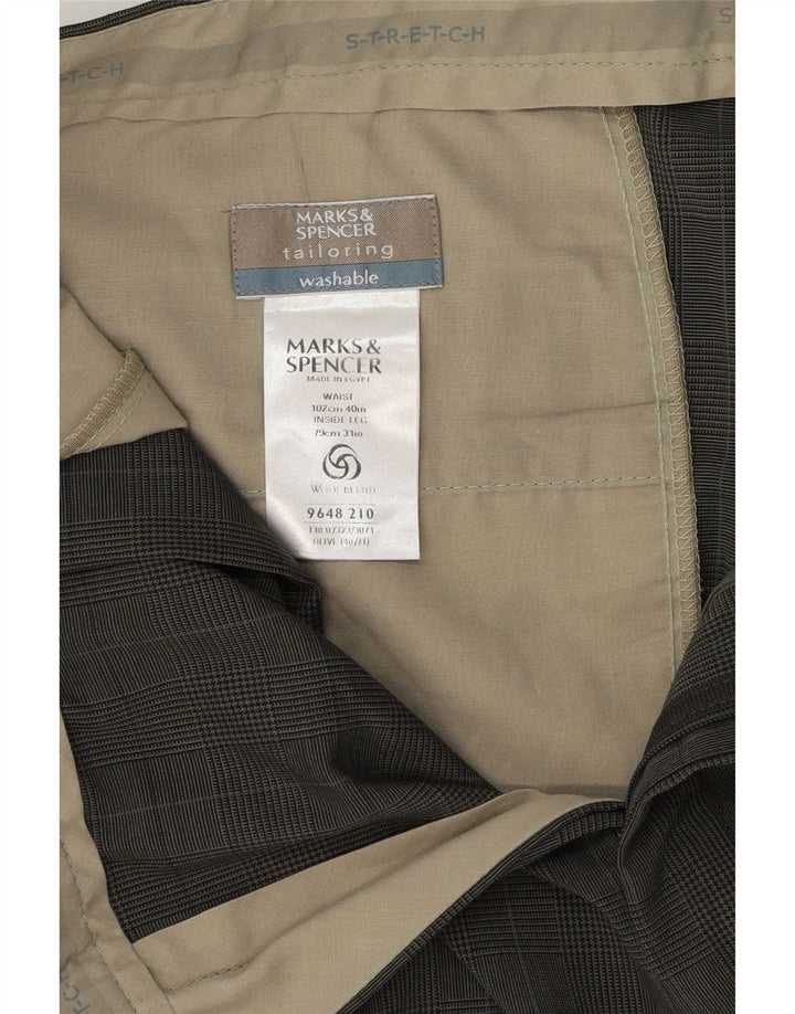 Marks & Spencer muške hlače s štipaljkama W40 L31 kaki karirani poliester
