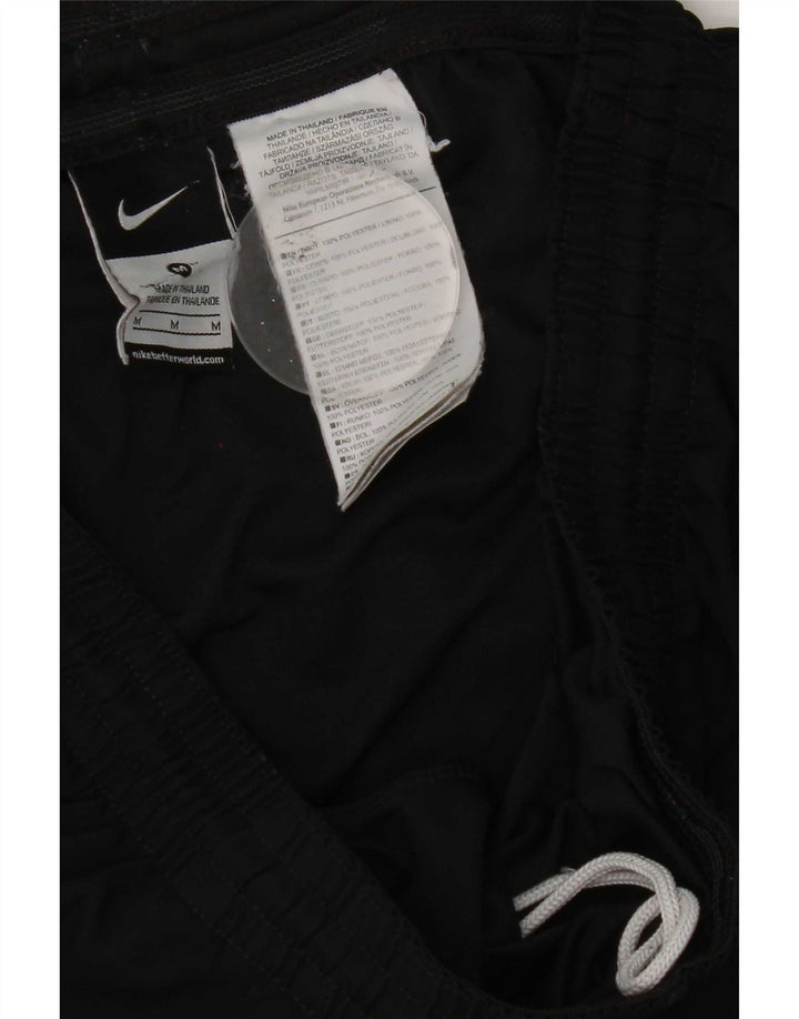 Nike muške sportske kratke hlače srednje crne boje od poliestera