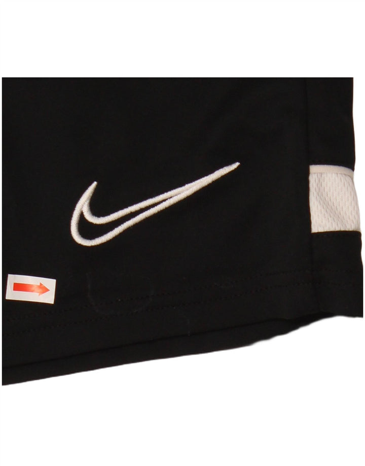 Male crne sportske kratke hlače Nike Dri Fit od poliestera