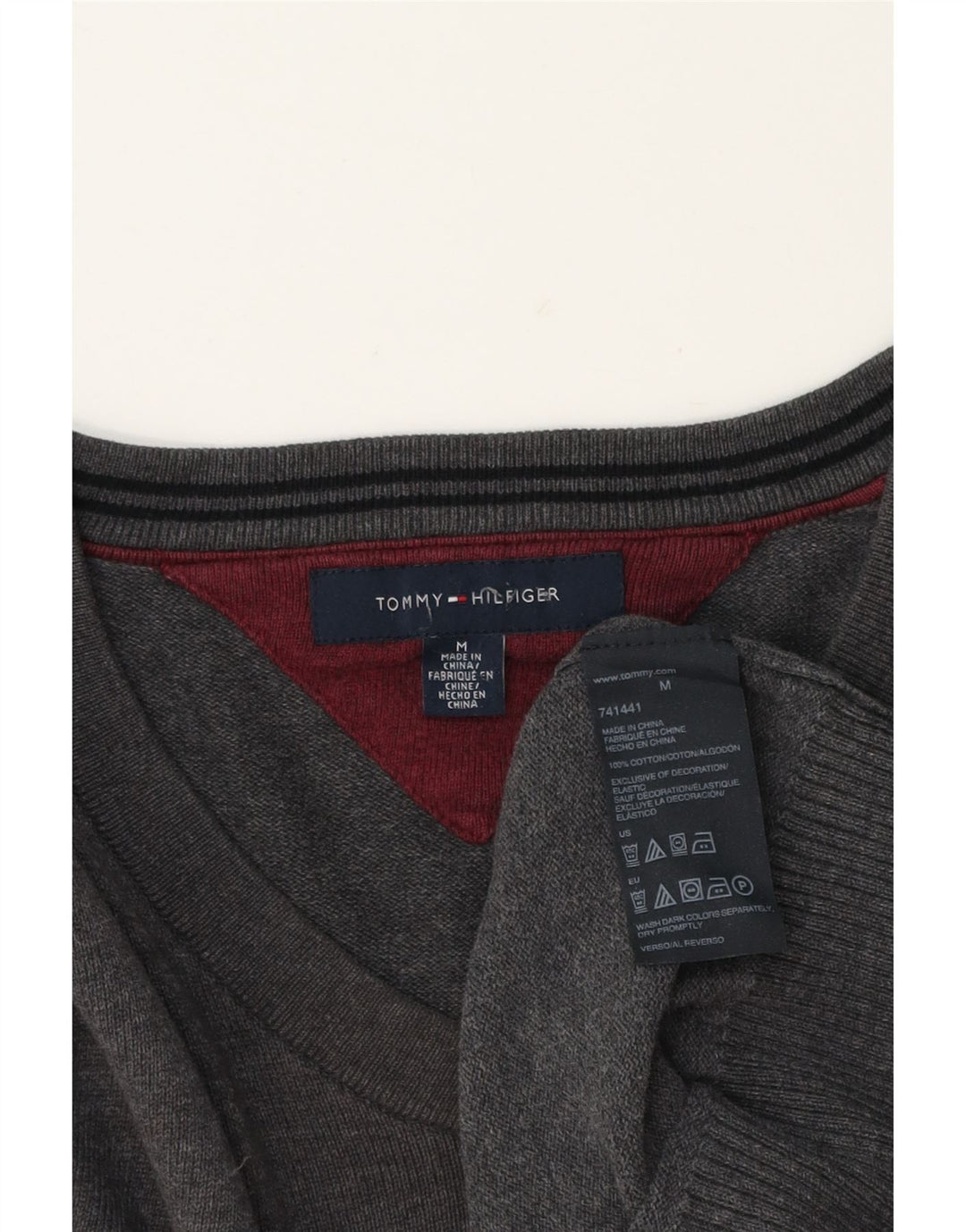 TOMMY HILFIGER Mens V-Neck Jumper Sweater Medium Grey Cotton Vintage Tommy Hilfiger and Second-Hand Tommy Hilfiger from Messina Hembry 