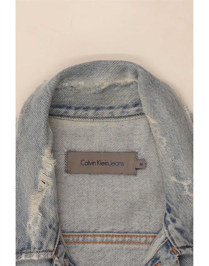 Calvin Klein Jeans muška traper jakna s oštećenim tonovima UK 38 srednje plavi pamuk