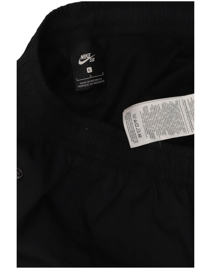 Nike muške sportske kratke hlače velike crne boje od poliestera