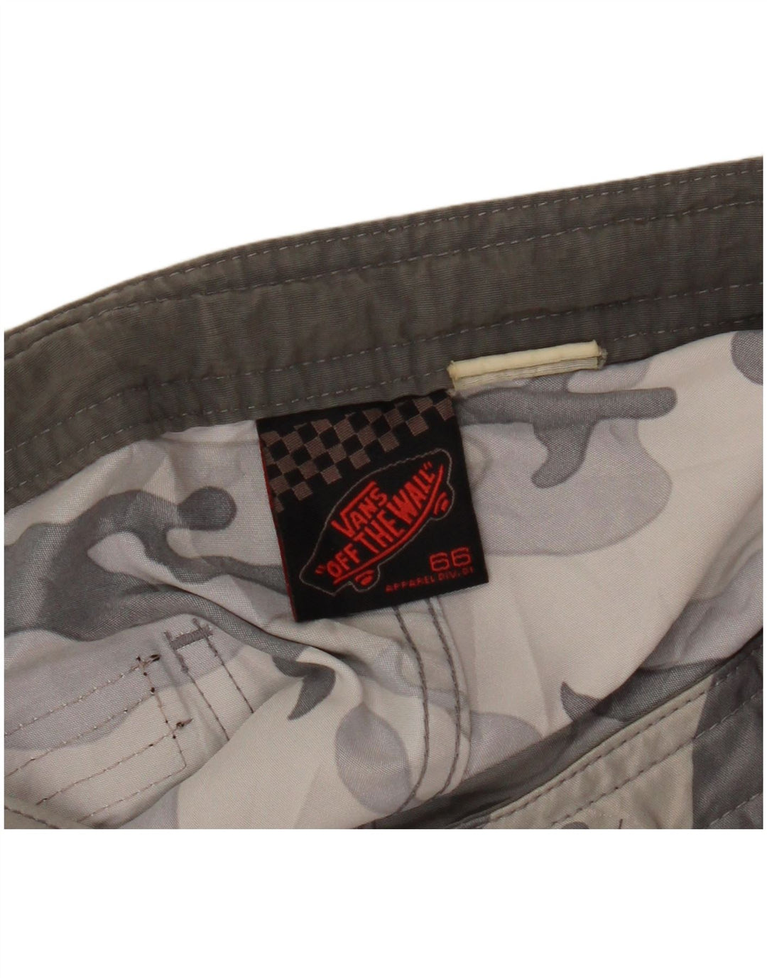 VANS Ženske ležerne kratke hlače W27 male sive kamuflažne boje