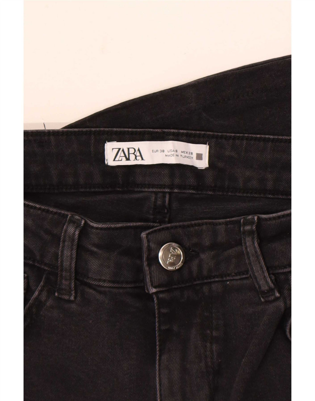 Zara ženske lepršave traperice EU 38 male W28 L32 crne