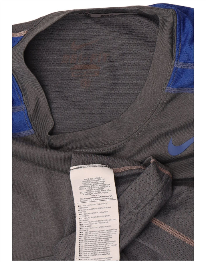 Nike muška majica kratkih rukava mala siva poliesterska boja