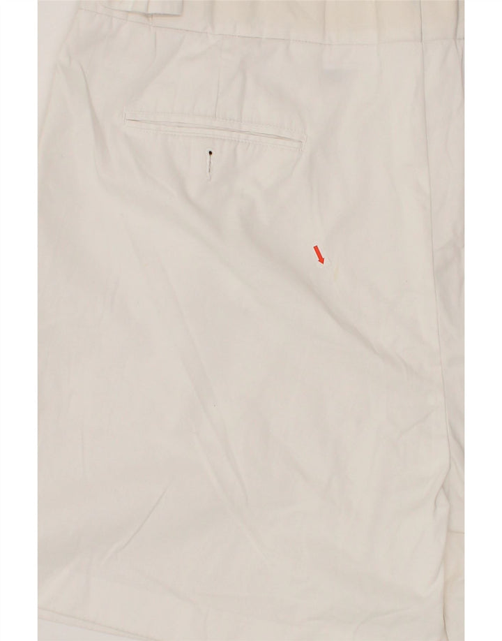 IZOD Mens Chino Shorts W42 2XL White Polyester Vintage Izod and Second-Hand Izod from Messina Hembry 