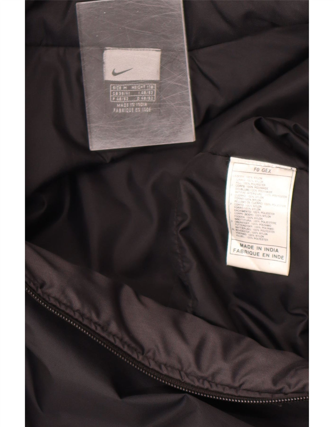 Nike muška vjetrovka jakna srednje crne najlonske boje