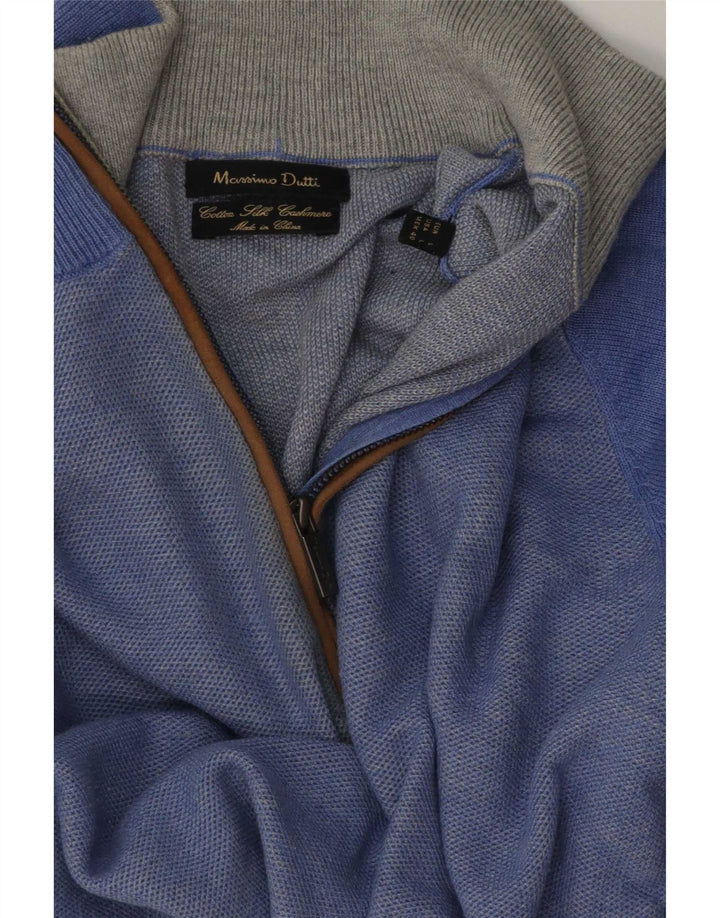 Massimo Dutti muški pulover s izrezom i velikim plavim pamukom