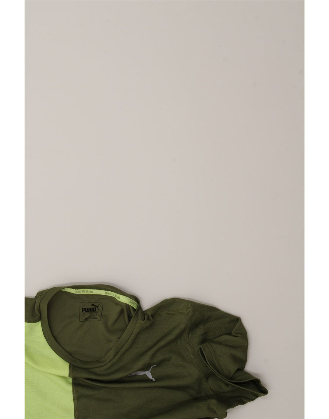 PUMA Mens T-Shirt Top Small Green Colourblock Polyester Vintage Puma and Second-Hand Puma from Messina Hembry 