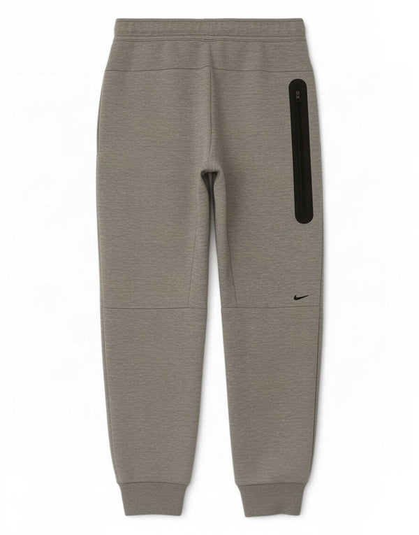 Nike Boys Trenirka Hlače Joggers 12-13 Years Large Grey Colourblock