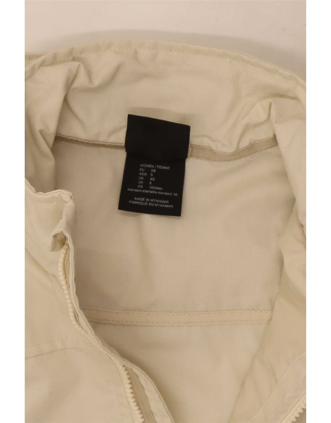 Jack Wolfskin ženska kišna jakna s kapuljačom UK 6 XS Off bijeli poliester