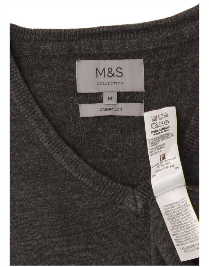 Marks & Spencer muški džemper s V-izrezom srednje sivi akril