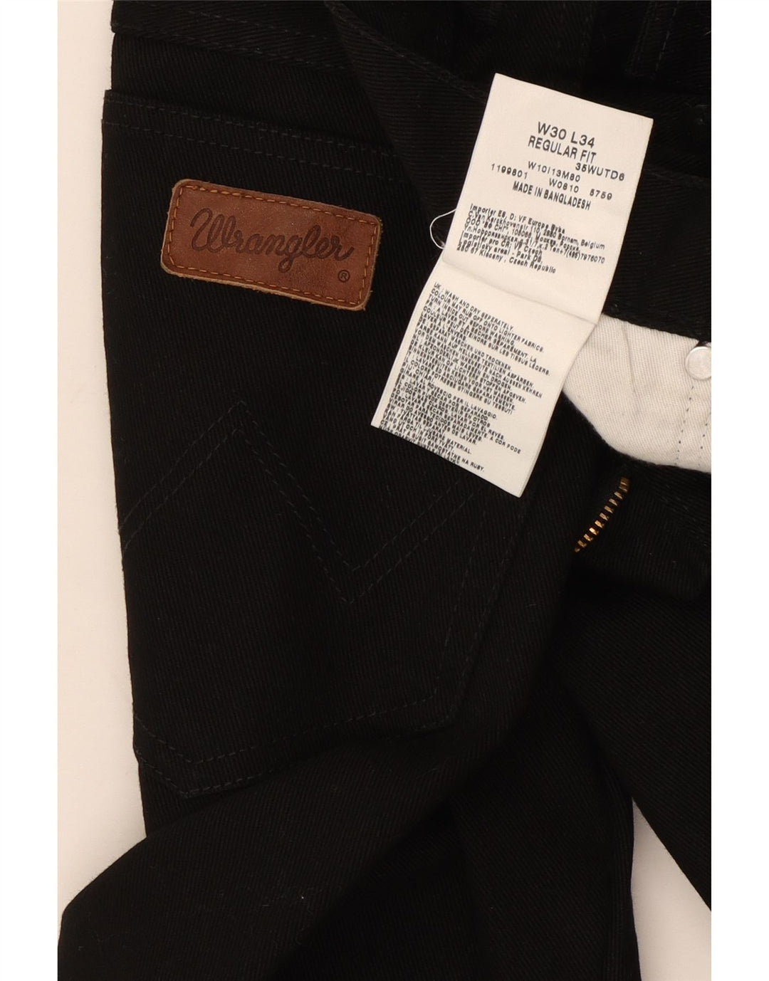 Wrangler muške ravne traperice W30 L31 crni pamuk