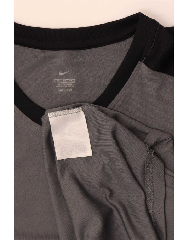 Nike muška Dri Fit majica kratkih rukava XL siva poliesterska boja
