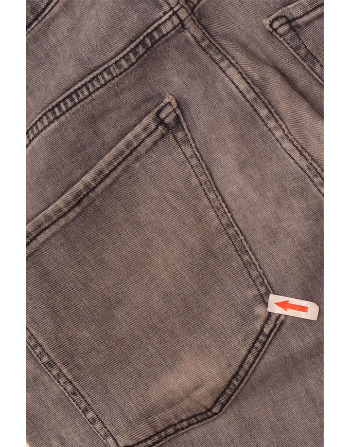 Muške uske traperice Hugo Boss srednje sive boje