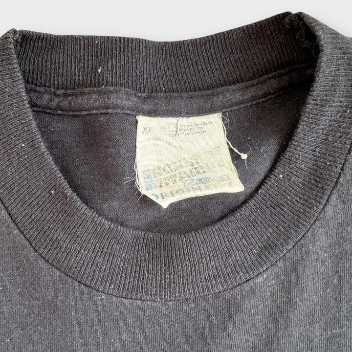 Vintage majica s jakim mašnama - XL