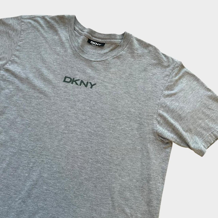 DKNY majica s natpisom - XL