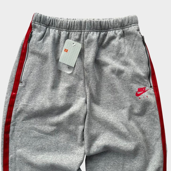 Nike sive joggerice - srednje