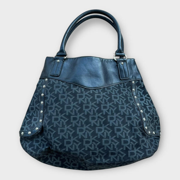 Y2K DKNY torbica s početka 2000-ih