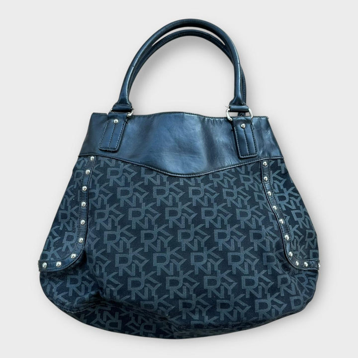 Y2K DKNY torbica s početka 2000-ih