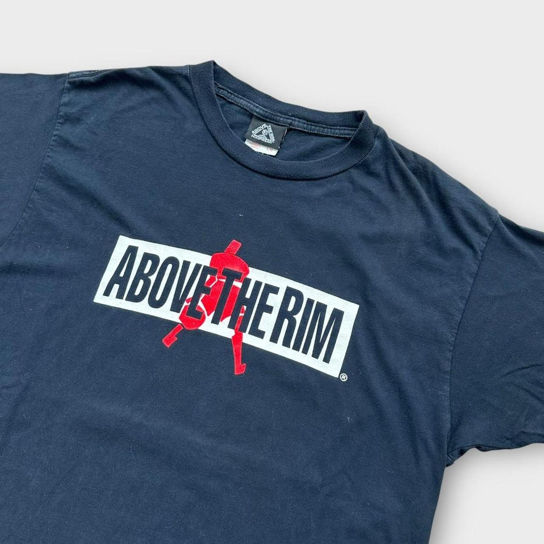 Y2K Grafička majica iznad ruba - velika