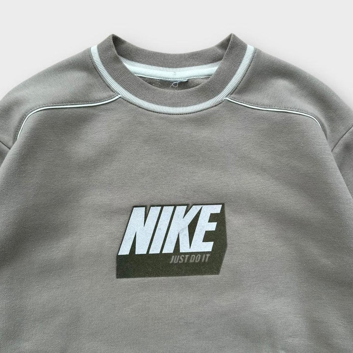 Vintage Nike trenirka - srednja