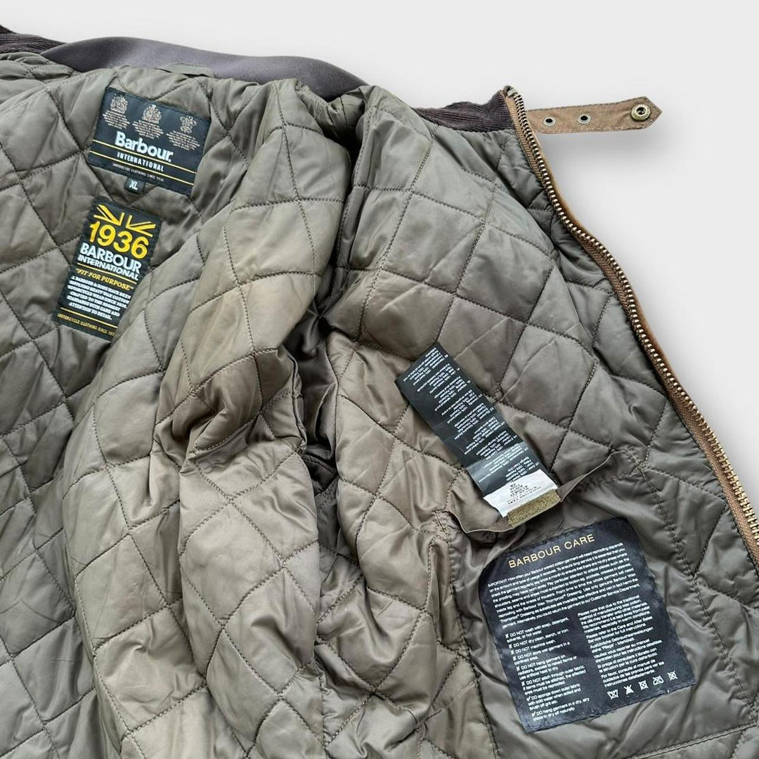 Barbour međunarodna voštana jakna - XL