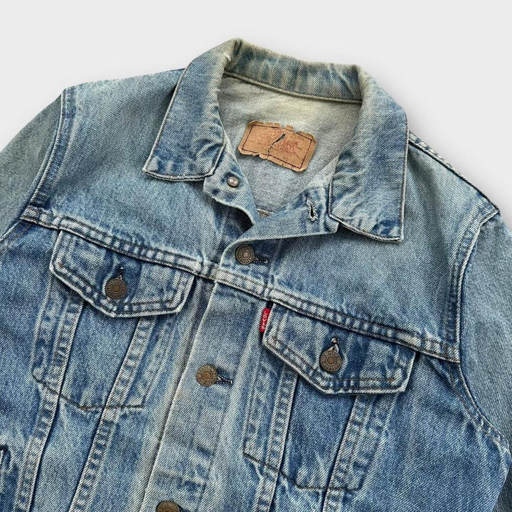 Vintage Levi’s traper jakna - ženska srednja