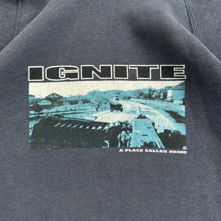 Ignite band merch hoodie - srednje veličine