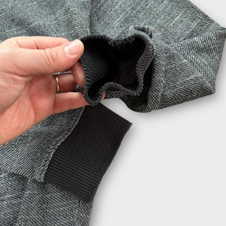 Armani Jeans trenirka - XL