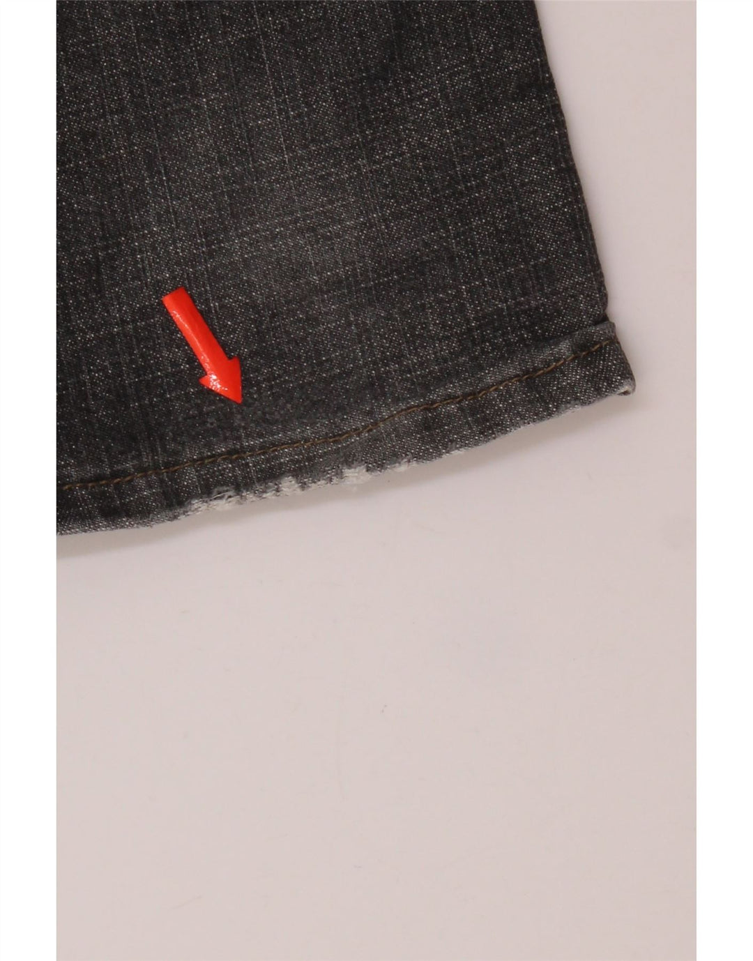 Levi's ženske 505 ravne traperice s oskudima US 6 srednje W30 L32 sive