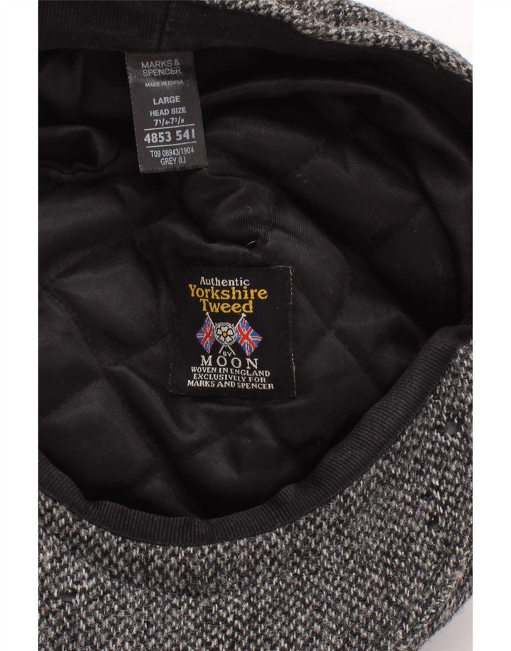 Marks & Spencer muška ravna kapa velika siva klasična vunena riblja kost