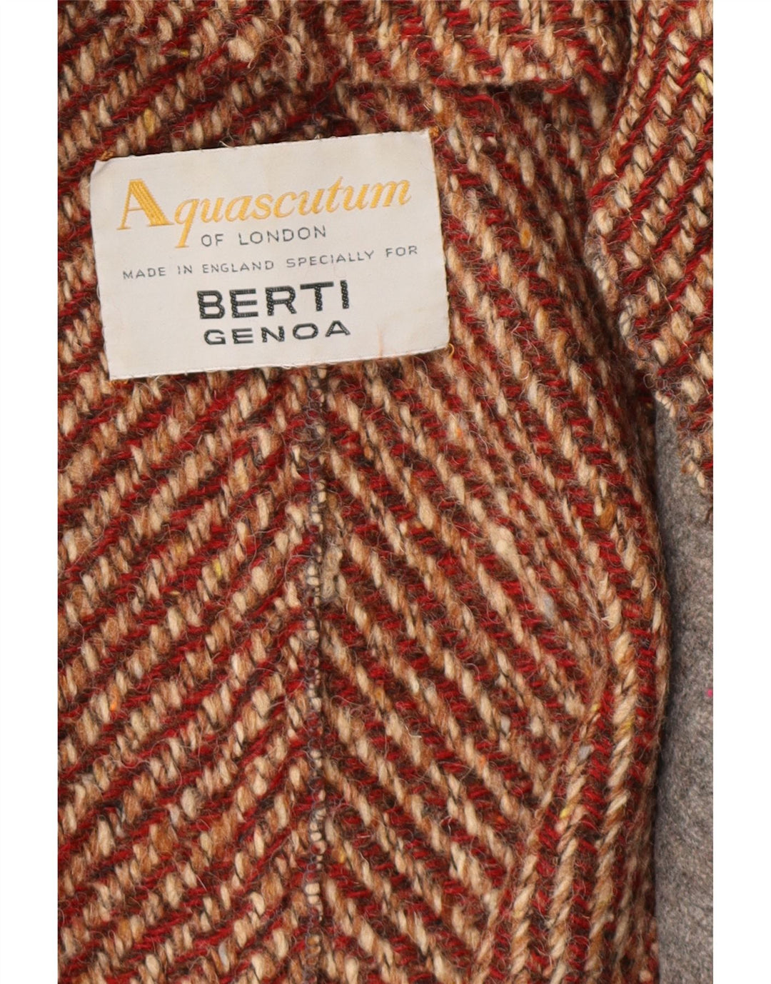 AQUASCUTUM ženski kaput UK 12 srednje crvene fleke, nova klasična vuna