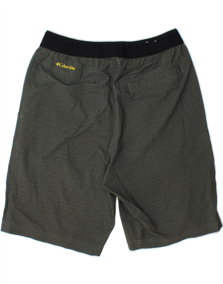 COLUMBIA Mens Oregon Sport Shorts Small  Green Polyester Vintage Columbia and Second-Hand Columbia from Messina Hembry 