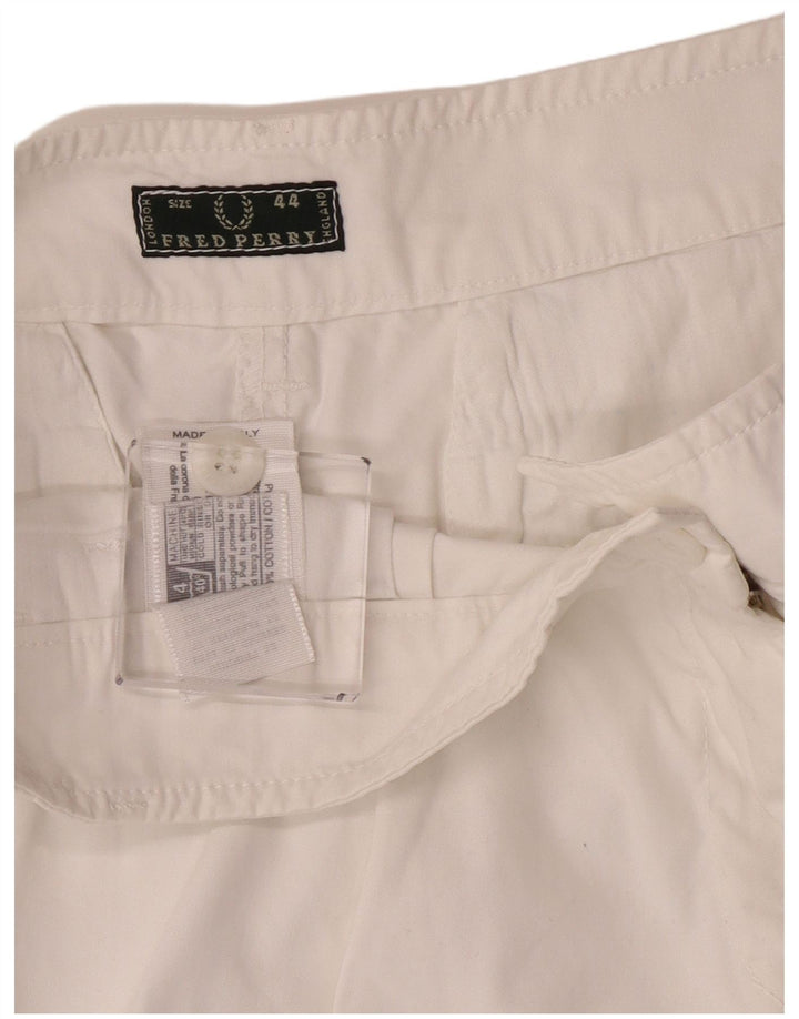 Fred Perry ženske kratke chino hlače IT 44 srednje W30 bijeli pamuk
