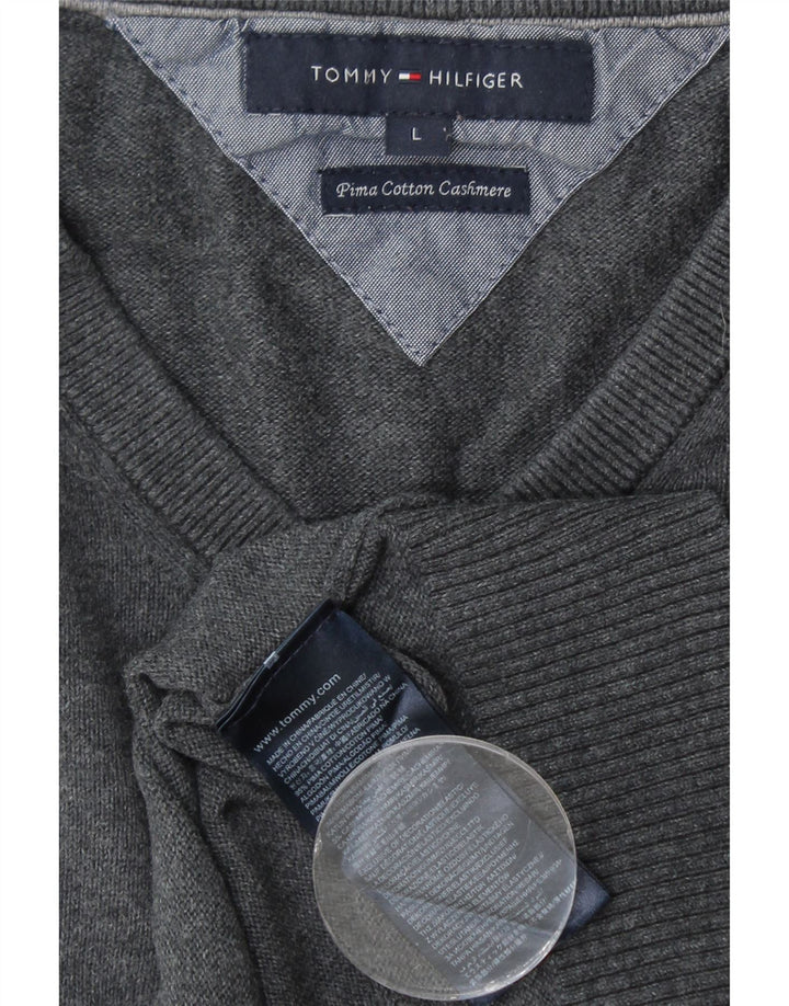 TOMMY HILFIGER Muški pulover s V-izrezom Veliki sivi pamuk