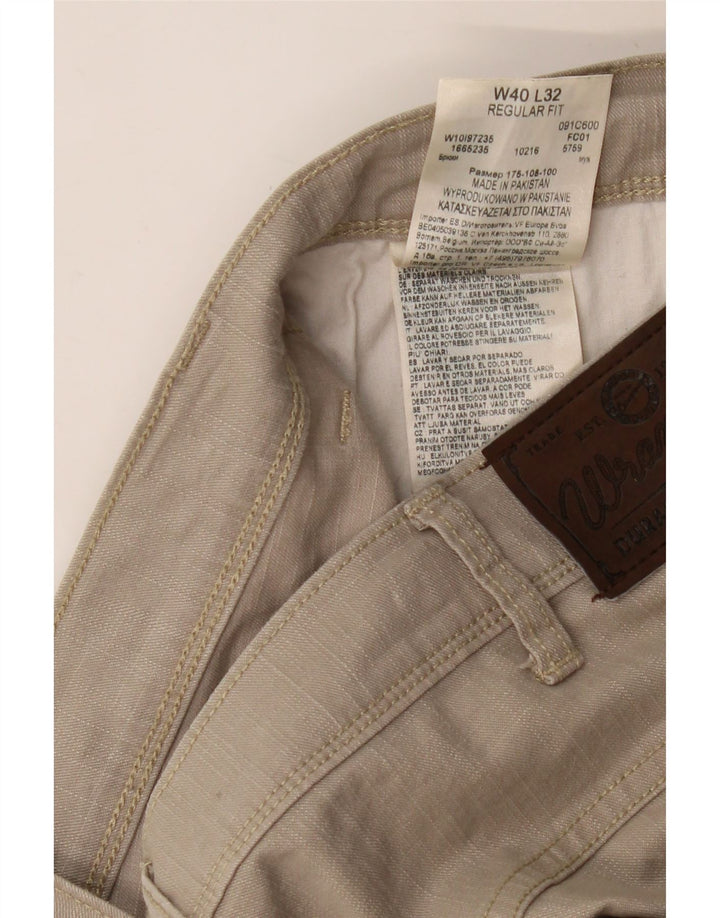 WRANGLER Muške ravne ležerne hlače regularnog kroja W40 L32 bež pamuk